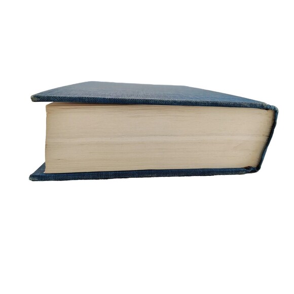 An Expository Dictionary Of New Testament Words, W.E. Vine 1966 - Picture 13 of 15